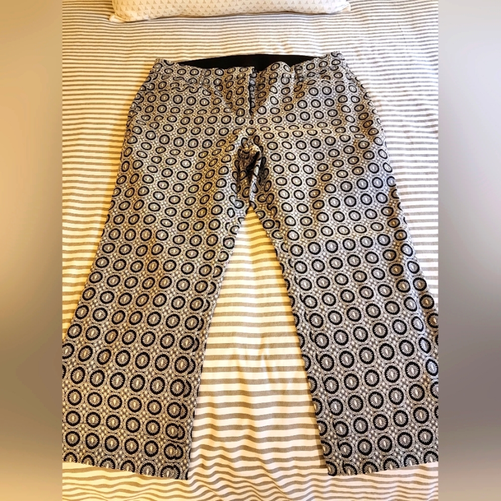 Lane Bryant Black and White Capris